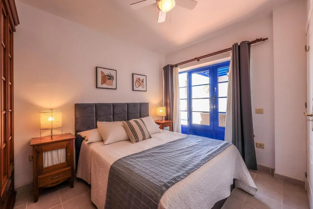 Sweet Marisma Villa Puerto Calero 0*,  Spain